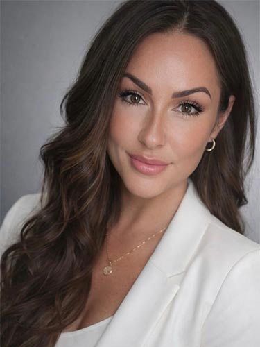 Annette Bandera headshot