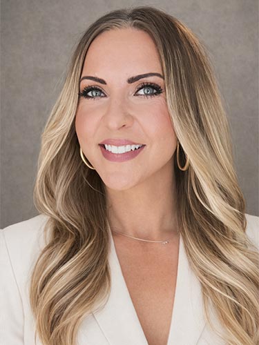 Melanie Rose Headshot